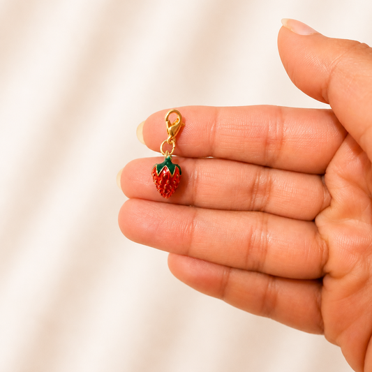 Strawbae Charm