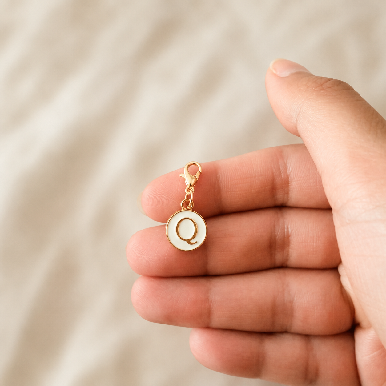 Q Initial Charm - Candy Coat
