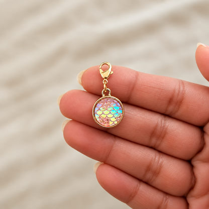 Mermaidcore Round Charm (Pink)