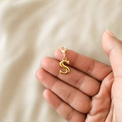 S Initial Charm - Gold Standard