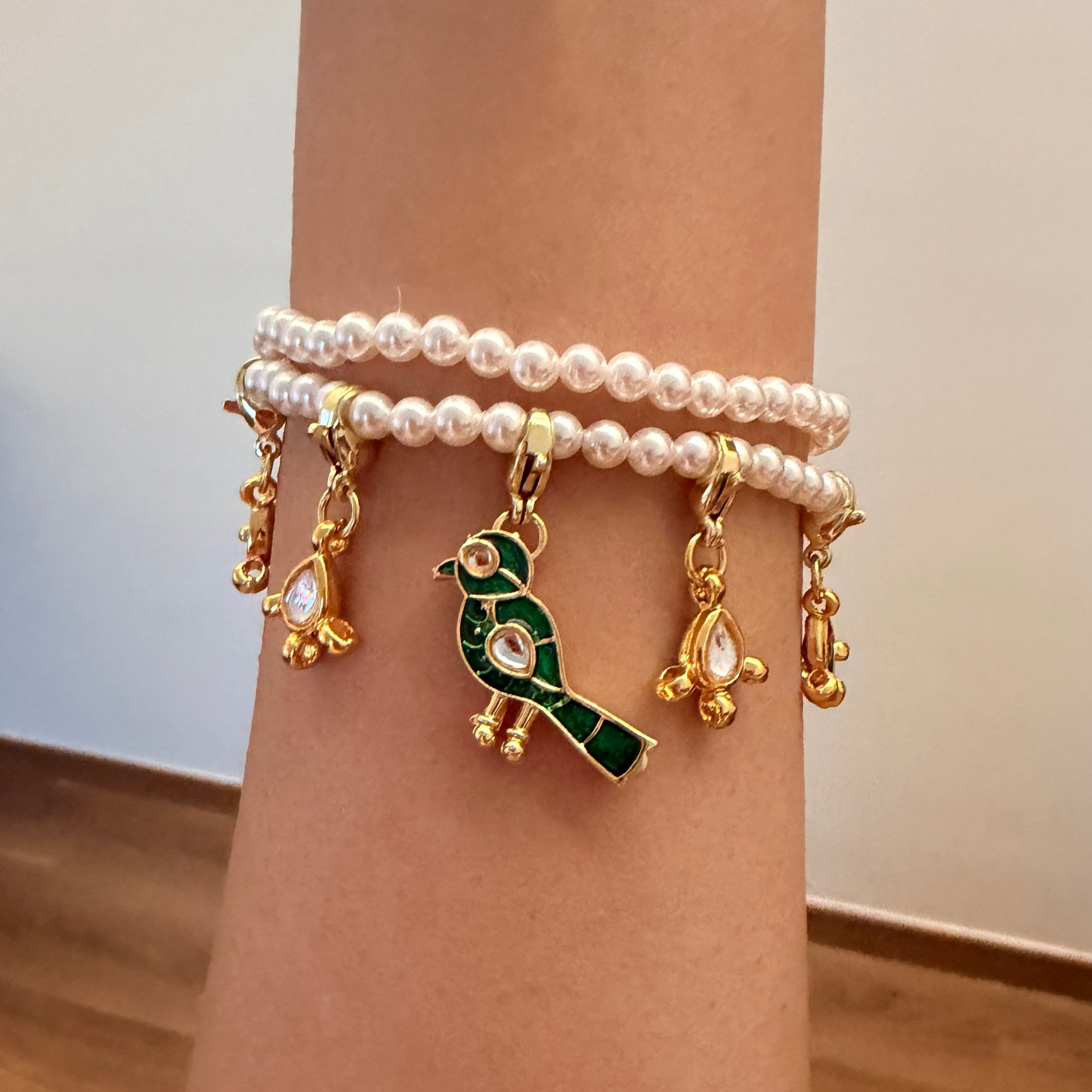 Classic Pearl Bracelet